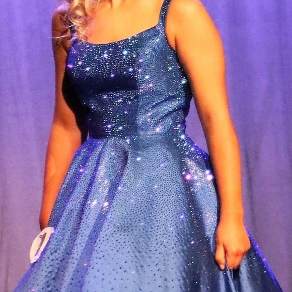Pageant Dress - Picture 3 of 5